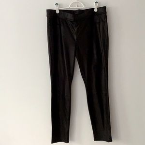 Jen 7 Black Jeggings